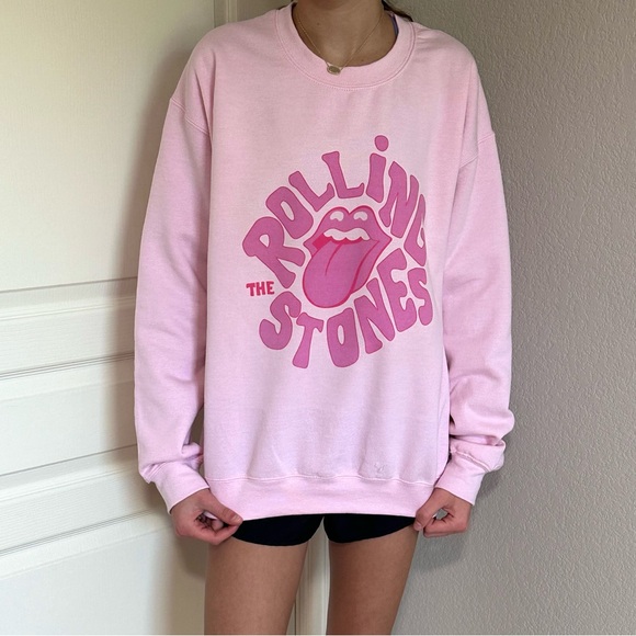 Womens Bright Pink Rolling Stones Rock Graphic On Light Pink Crewneck Sweatshirt - Picture 3 of 4